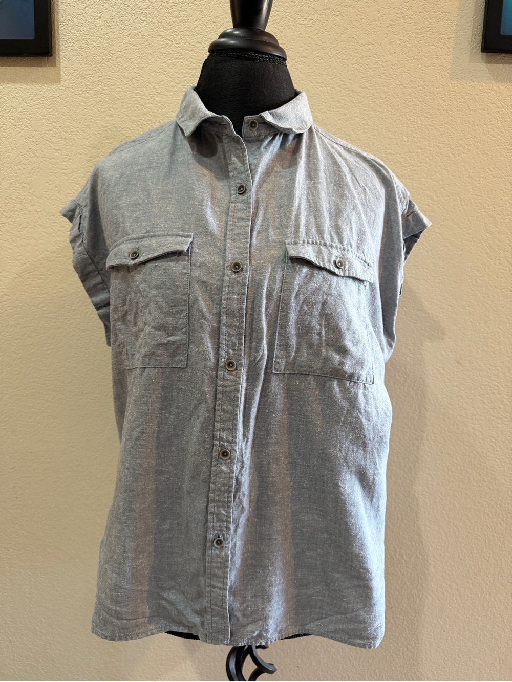 Prana Light Gray Button-Up - Short Sleeve Shirt